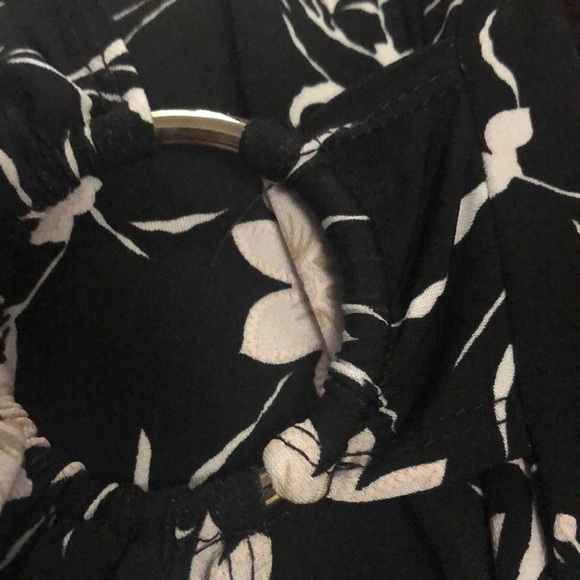 Dress - Picture 4 of 8